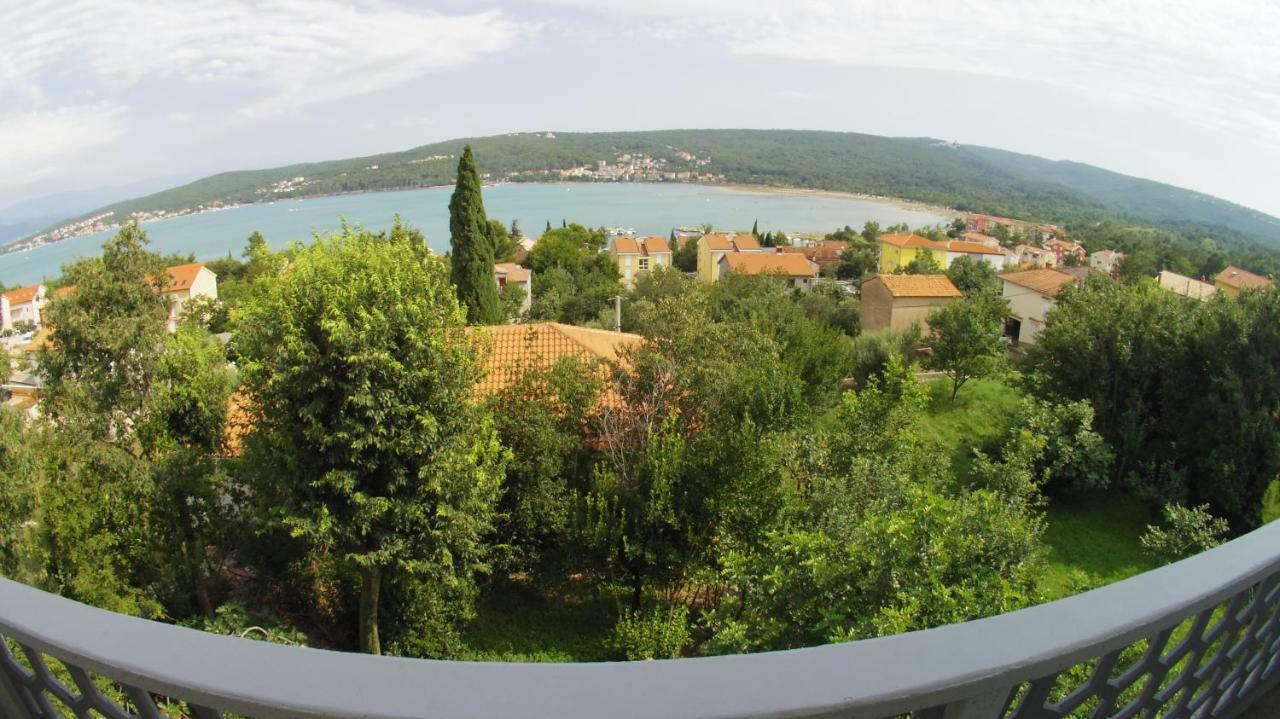 Apartman Lavandin Cizici Exterior photo